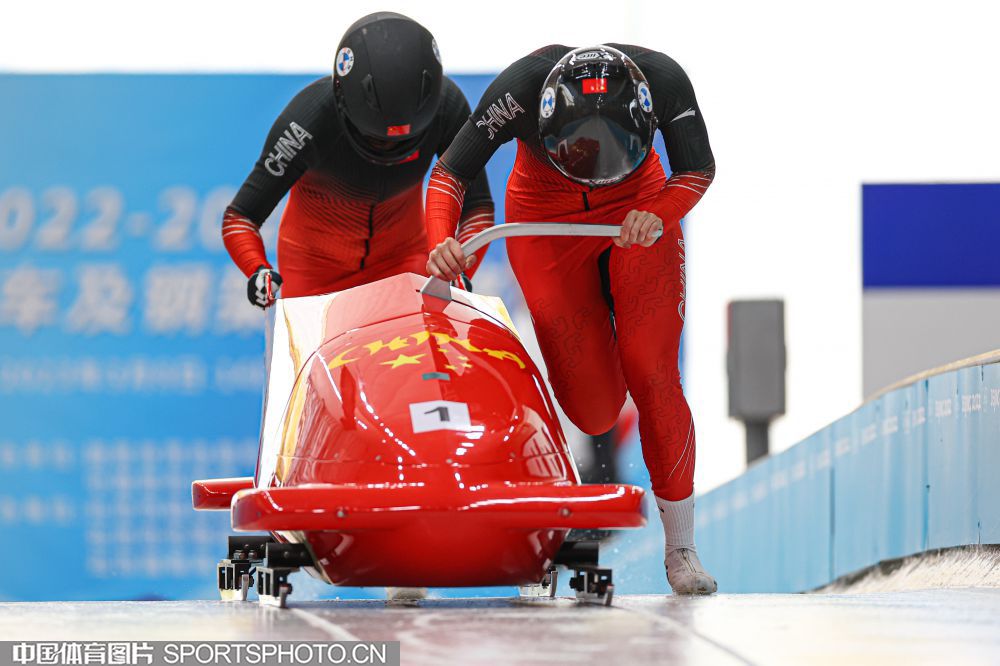 办青少年足 办青少年足